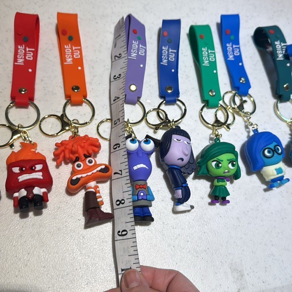 Set of 9 Piece Inside Out 2 Key Charm Set - Picture 5 of 5